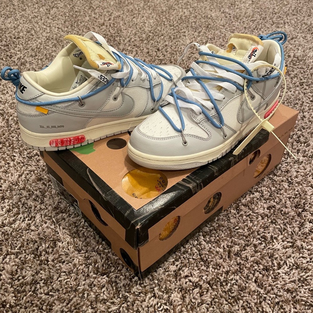 Off White Dunks Lot 05 / 50